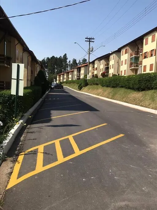 شقة Apartamento Completo Em Campos Do Jordao - Um Dos Condominios Mais Alto Da Cidade - Linda Vista